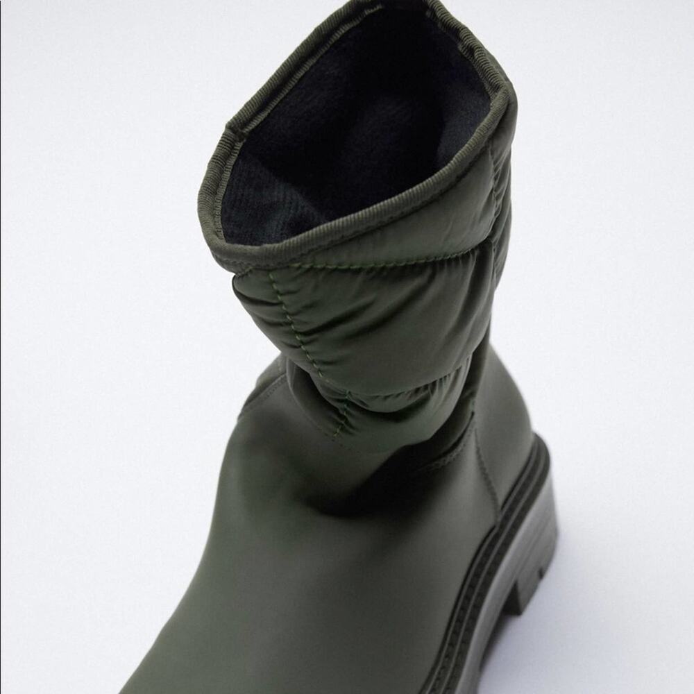 Zara Quilted Rubberized Low Heel ankle  Boots - Picture 5 of 8